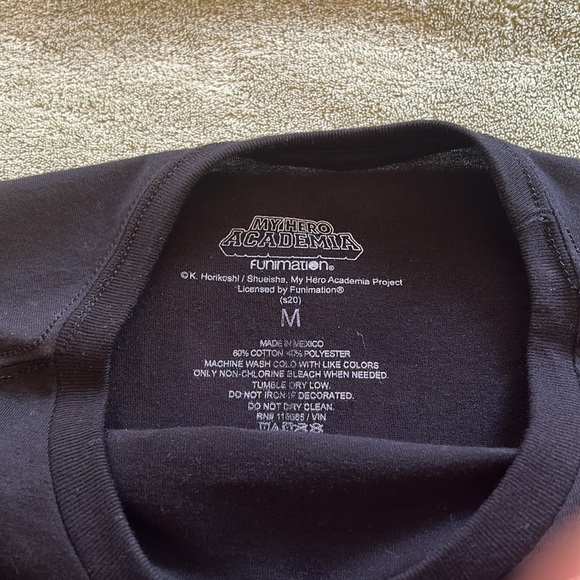 My Hero Academia t-shirt - Picture 3 of 4